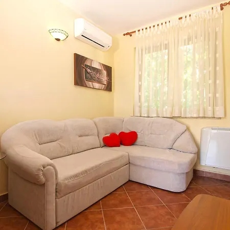 Mirjana 1655 Apartment